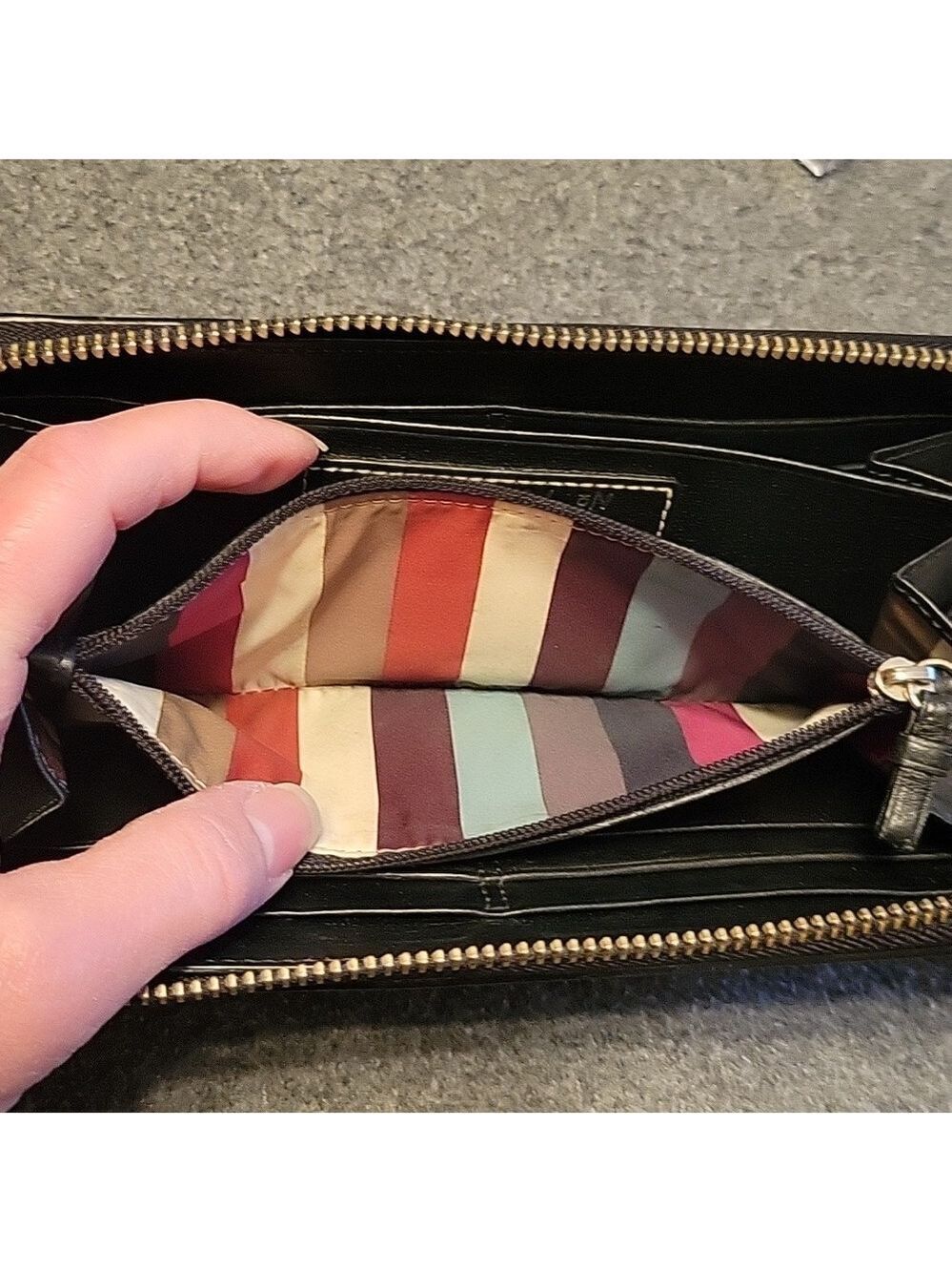EUC Coach Legacy full zip wallet with glitter stripe - Picture 9 of 10